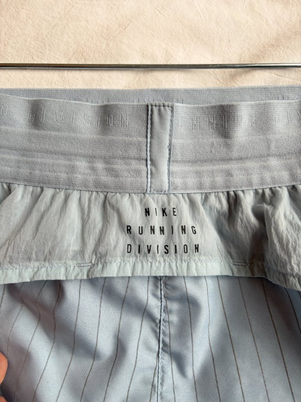 Nike Running Shorts - Picture 3 of 5